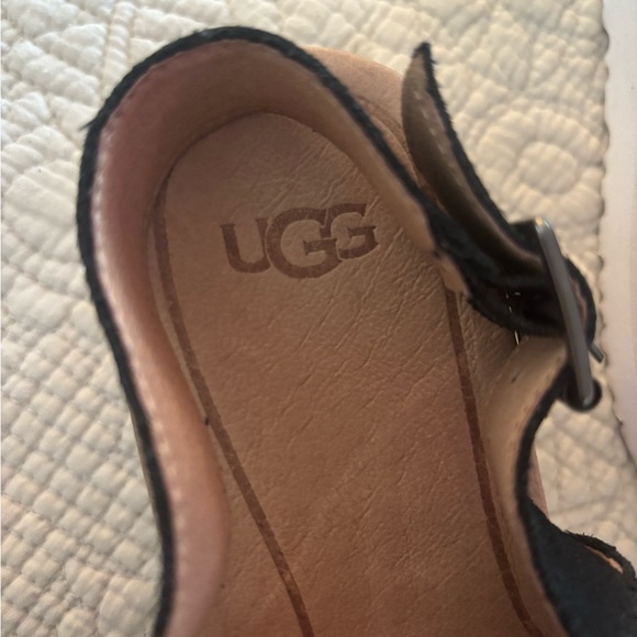 UGG Black Braelynn Women's Sandals - Picture 6 of 8